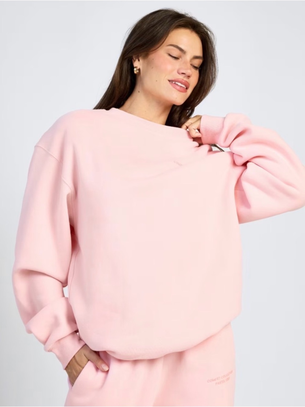 Comfrt Bubblegum Pink Pastel Crewneck size XL